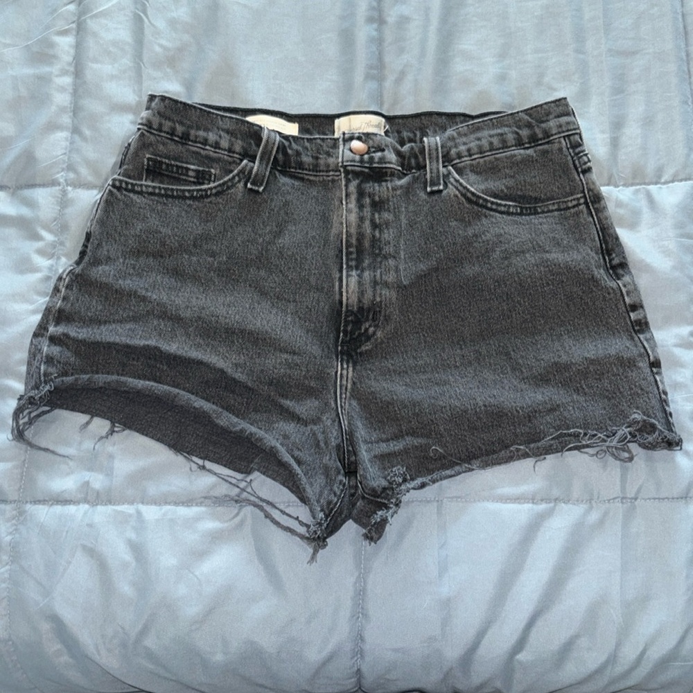 Universal Threads Highest Rise Shortie Short in Size 12 Washed Black